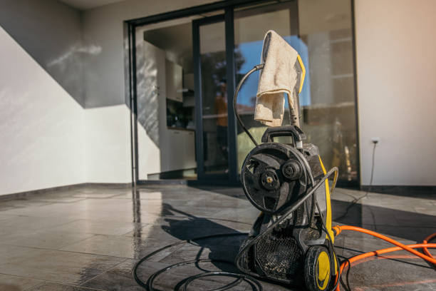 Best Sidewalk and Walkway Cleaning  in Oak Trail Shores, TX